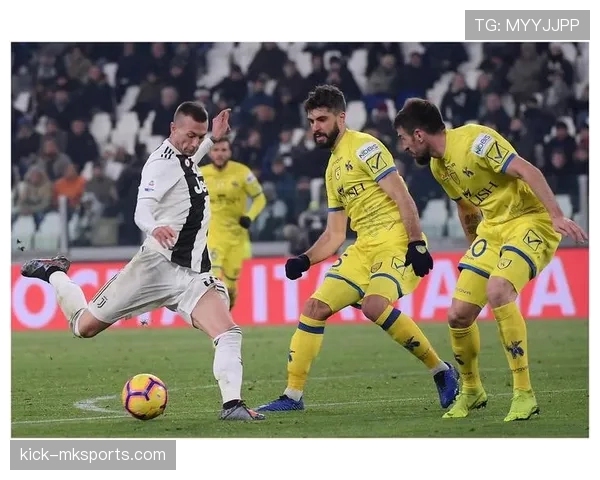 帕雷德斯表现稳健，渐成尤文图斯中场关键先生