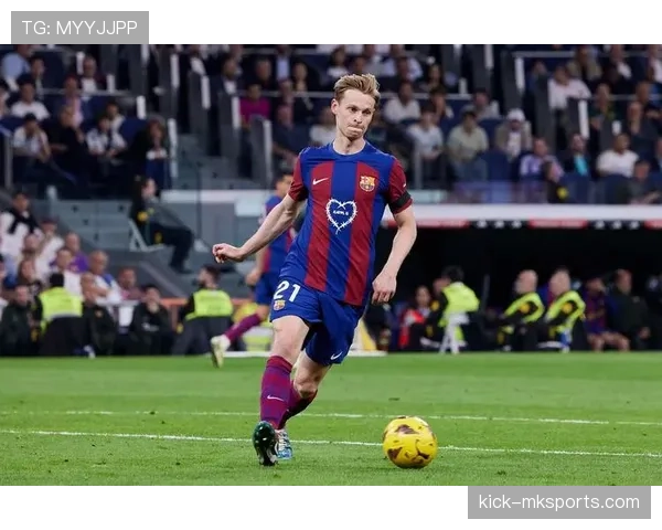 巴尔韦德 vs 德容:推进能力与中场驱动方式差异