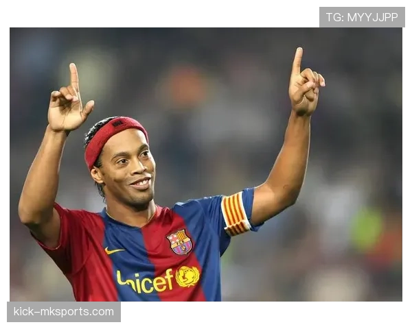 小罗退役后还在夜店蹦迪？这状态谁敢信是快50的人