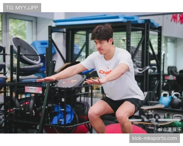 潘展乐这训练强度，真就拿身体当机器用？